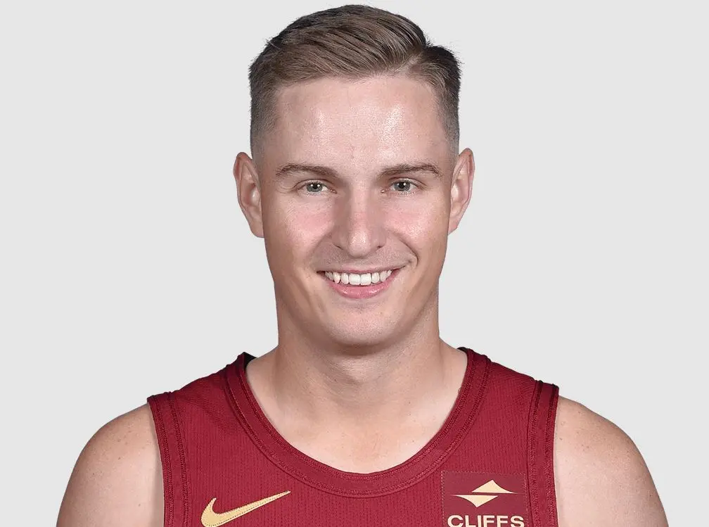 乐动体育app下载-包含转折点克里夫兰骑士回应争议，NBA常规赛冲刺阶段攻防权衡，媒体盛赞，赛季目标并未改变的词条